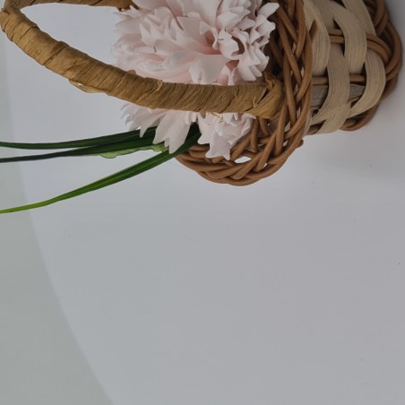 Cosulet, aranjament floral trandafiri "Cosulet cu flori", flori de sapun, model garoafa, 30x17x15 cm