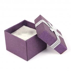 Ajándékdoboz masnikkal, lila, 4 cm x 4 cm x 3 cm