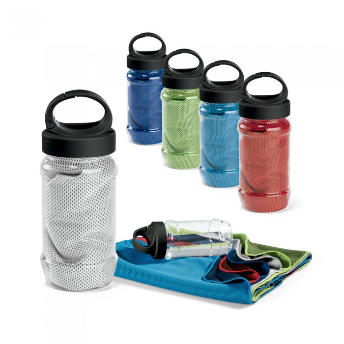           Set sticla cu maner, 440 ml si prosop sport 30 x 80 cm, rosu
         