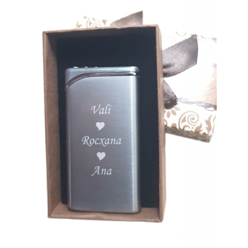            Bricheta Personalizata, Metalica, Gravata cu Textul Tau
         