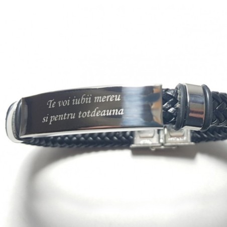 Bratara neagra impletita gravata personalizata cu textul tau